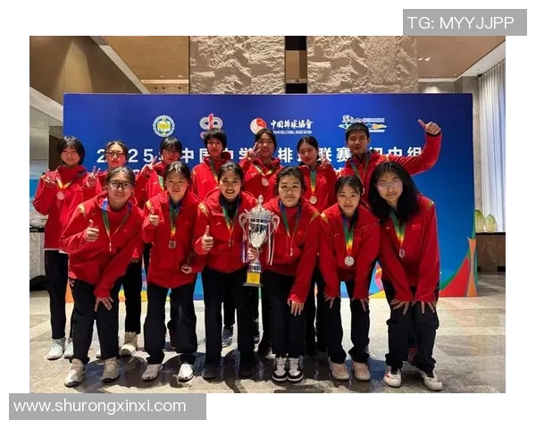 重庆排球队的节奏揭秘:排球巨献背后的故事与激情